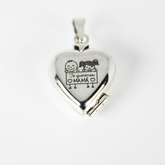 "Te Queremos Mama" Heart Locket